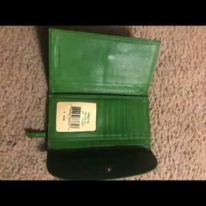 Dooney & Bourke wallet